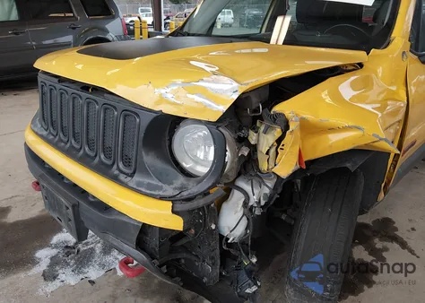 2017 Jeep Renegade Trailhawk 4X4 z USA, uszkodzony, nr VIN ZACCJBCBXHPE71145